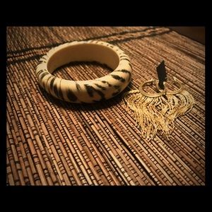 Zebra bracelet & new gold earrings bundle